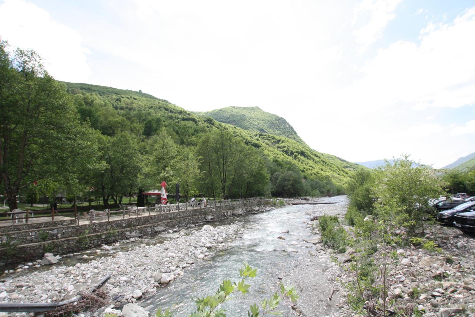 Lugina E Shengjergjit ,bujtinat Lodge *